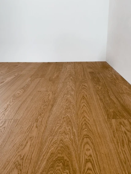 Parchet Stratificat de la Nani - rezistent și ecologic 5