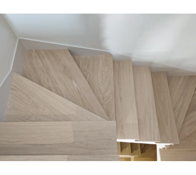 Trepte din parchet stratificat photo5